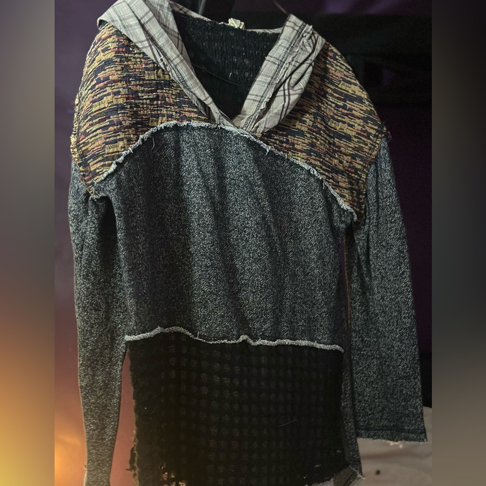 BKE long sleeve shirt. great condition!